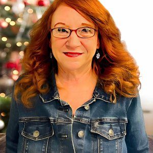 Meet your Posher, Renee